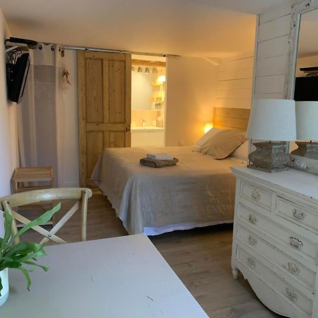 Appart'Hotel 27 Le Lion D'Or Malaucène Kültér fotó