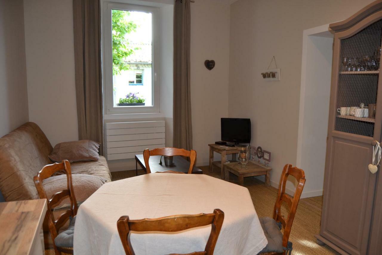 Appart'Hotel 27 Le Lion D'Or Malaucène Kültér fotó
